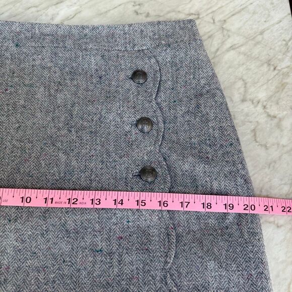 Talbots Light Gray Speckled Herringbone Wool Blend Skirt Scallop Side Sz 8 - Picture 6 of 9